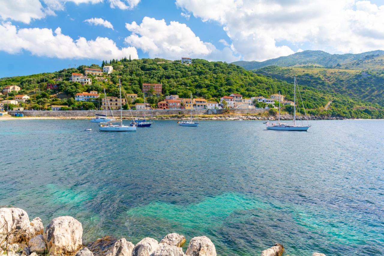 Sunflower Apartments & Studios Kassiopi Ngoại thất bức ảnh