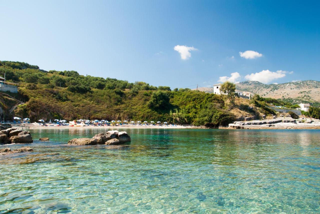 Sunflower Apartments & Studios Kassiopi Ngoại thất bức ảnh