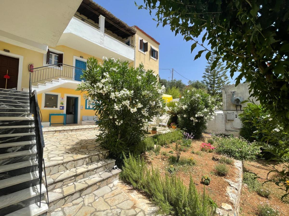 Sunflower Apartments & Studios Kassiopi Ngoại thất bức ảnh