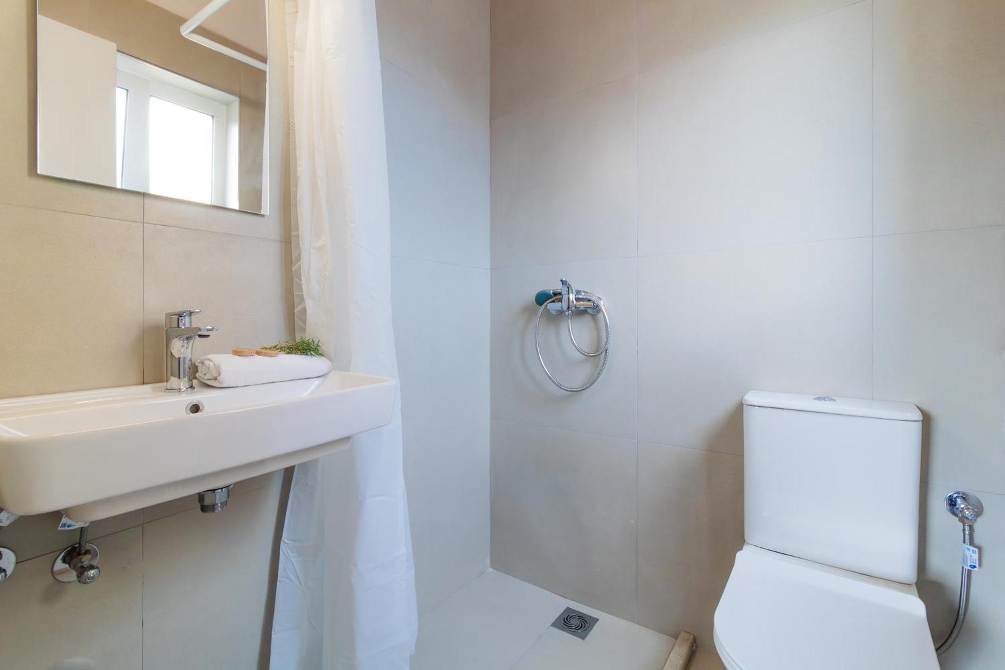 Sunflower Apartments & Studios Kassiopi Ngoại thất bức ảnh