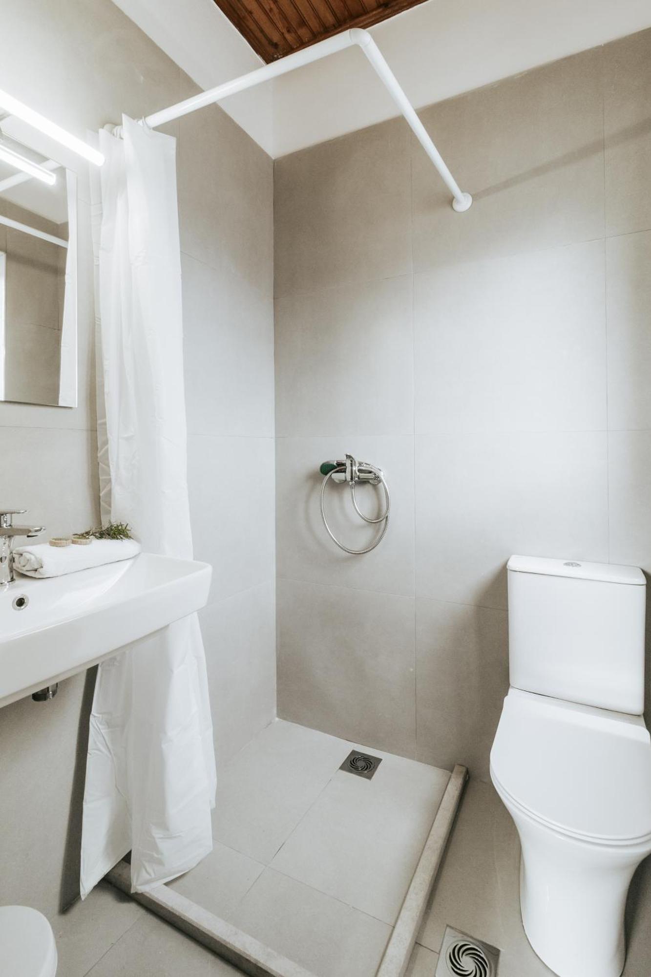 Sunflower Apartments & Studios Kassiopi Ngoại thất bức ảnh
