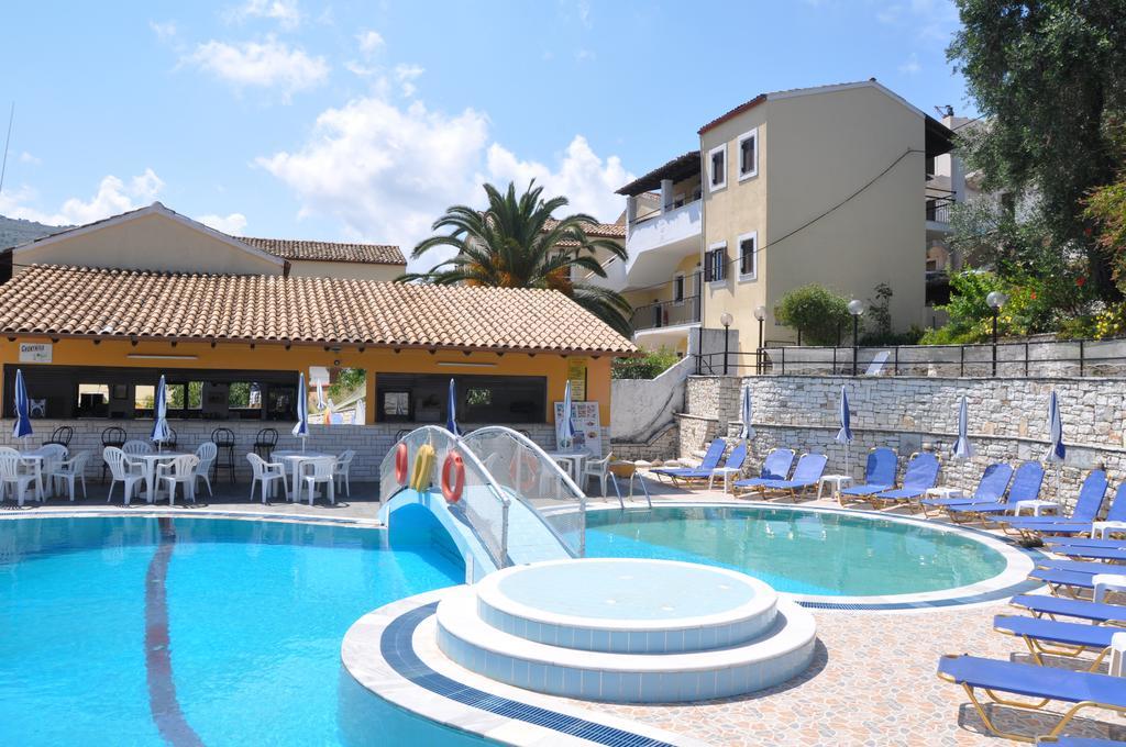 Sunflower Apartments & Studios Kassiopi Ngoại thất bức ảnh